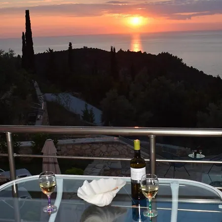 Thetis With Private Pool Where The Sunsets Fade Away וילה *