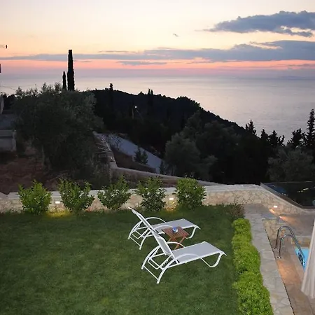 Thetis With Private Pool Where The Sunsets Fade Away Agios Nikitas